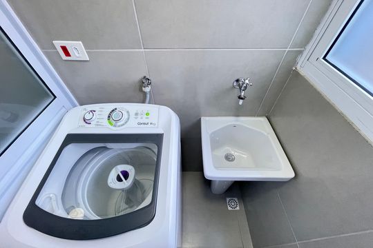 Área de Serviço de kitnet/studio para alugar com 1 quarto, 30m² em Jardim Bonfiglioli, São Paulo