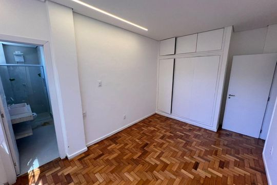 Apartamento para alugar com 3 quartos, 100m² em Santo Agostinho, Belo Horizonte