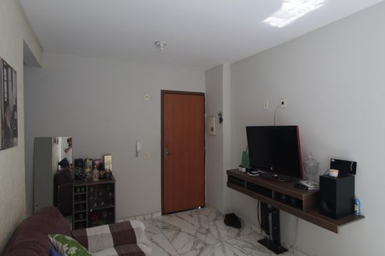 Sala de apartamento à venda com 3 quartos, 55m² em Copacabana, Belo Horizonte