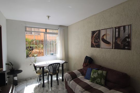 Apartamento à venda com 3 quartos, 55m² em Copacabana, Belo Horizonte