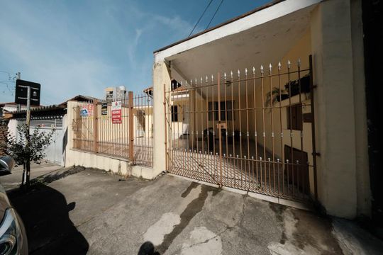 Fachada de casa à venda com 4 quartos, 83m² em Cangaiba, São Paulo