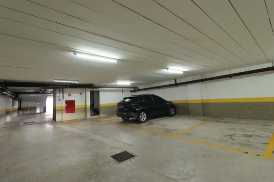 Garagem - Vagas 2 e 3 de apartamento à venda com 3 quartos, 156m² em Campestre, Santo André