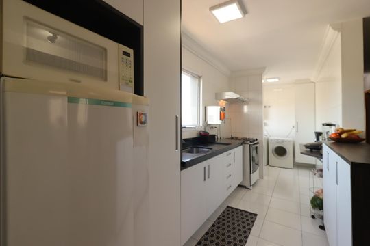 Cozinha de apartamento à venda com 3 quartos, 156m² em Campestre, Santo André