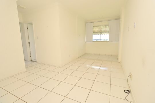 Apartamento para alugar com 3 quartos, 77m² em São Rafael, Salvador