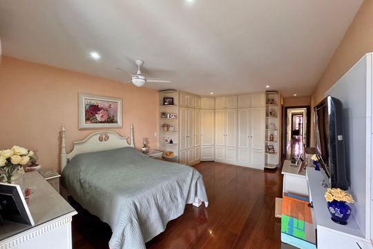Suíte 1 de apartamento à venda com 4 quartos, 365m² em Rec dos Bandeirante, Rio de Janeiro