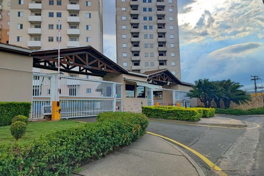 Fachada do Condomínio de apartamento para alugar com 2 quartos, 64m² em Jardim do Lago, Campinas