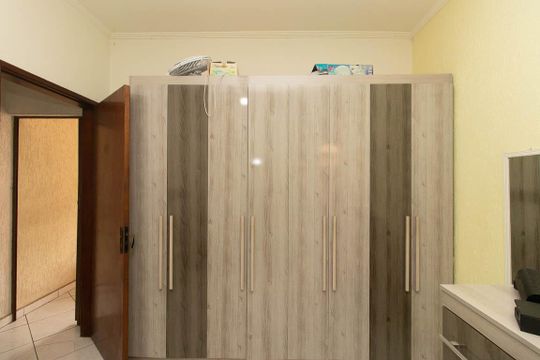 Quarto 1 de casa à venda com 4 quartos, 130m² em Parque Vitoria, São Paulo