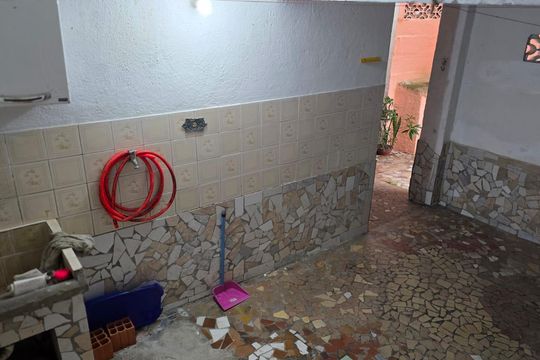 Área de Serviço de casa para alugar com 2 quartos, 54m² em Saboó, Santos