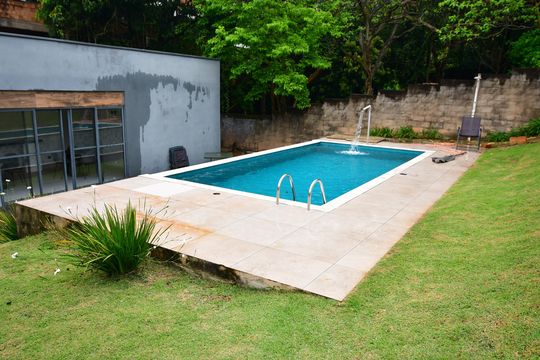 Área comum - Piscina de casa de condomínio à venda com 3 quartos, 100m² em Conjunto Habitacional Vila Santana (sousas), Campinas
