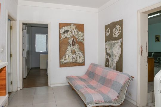 Sala Piso Inferior de casa à venda com 3 quartos, 300m² em Vila Romana, São Paulo
