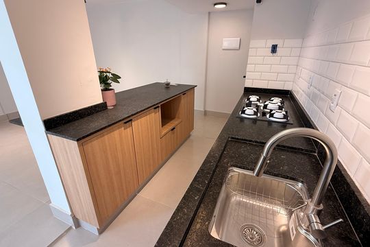Cozinha de apartamento à venda com 3 quartos, 79m² em Setor Bueno, Goiânia