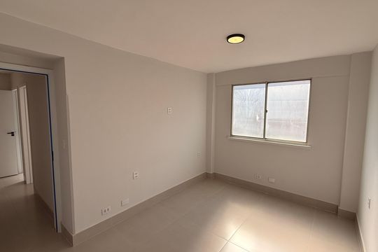 Quarto 2 de apartamento à venda com 3 quartos, 79m² em Setor Bueno, Goiânia