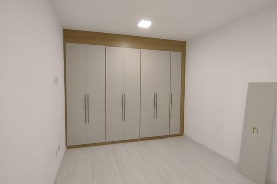 Quarto 1 de apartamento para alugar com 2 quartos, 40m² em Vila Bela, São Paulo
