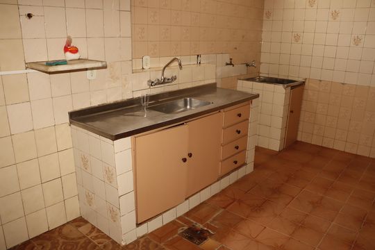 Cozinha de casa para alugar com 3 quartos, 126m² em Vila Margarida, São Paulo