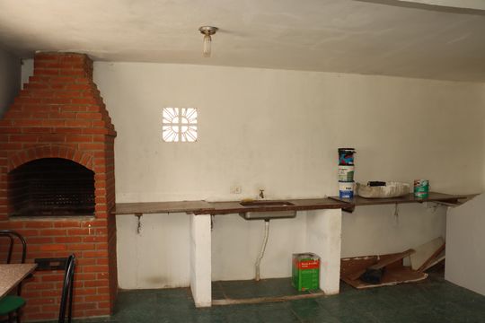 Área externa de casa para alugar com 3 quartos, 126m² em Vila Margarida, São Paulo