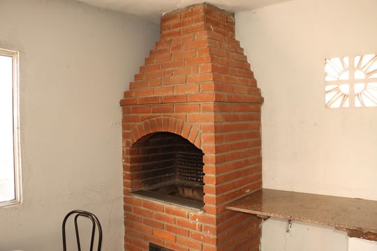 Área externa de casa para alugar com 3 quartos, 126m² em Vila Margarida, São Paulo