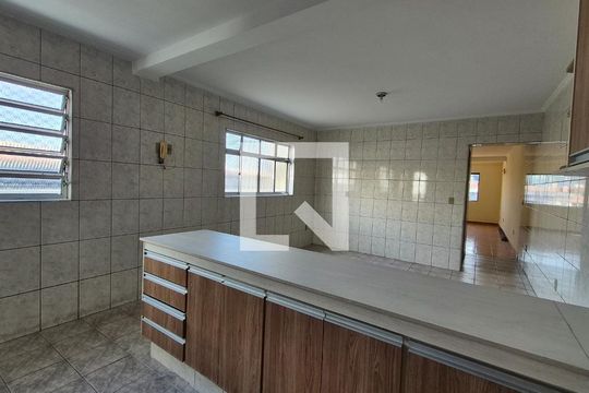 Casa para alugar com 2 quartos, 100m² em Jardim Jamaica, Santo André