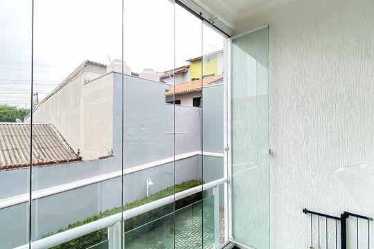 Varanda  de casa de condomínio à venda com 2 quartos, 131m² em Vila Granada, São Paulo