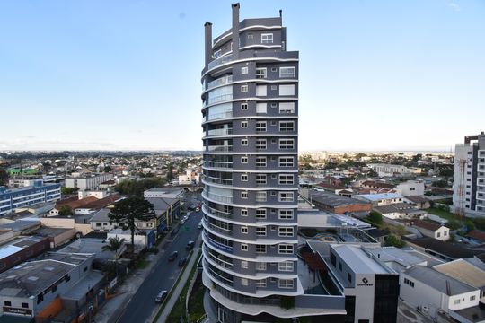 Sacada da Sala de apartamento para alugar com 3 quartos, 249m² em Cristo Rei, Curitiba