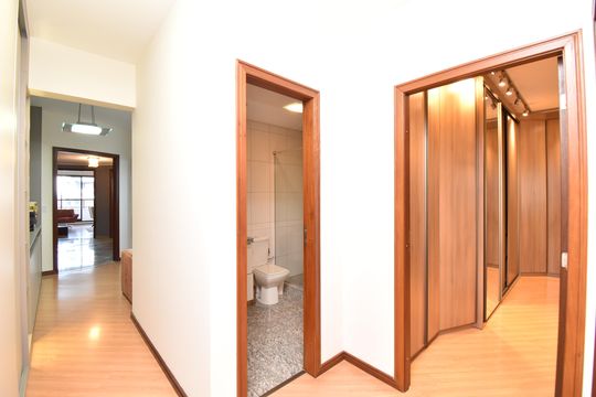 Sala 2 de apartamento para alugar com 3 quartos, 249m² em Cristo Rei, Curitiba