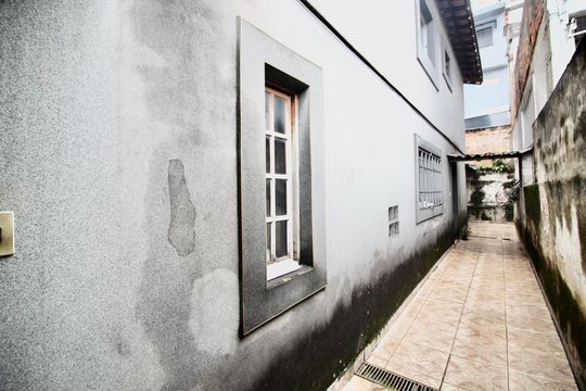 Corredor de casa à venda com 4 quartos, 175m² em Jardim Santa Maria, São Paulo
