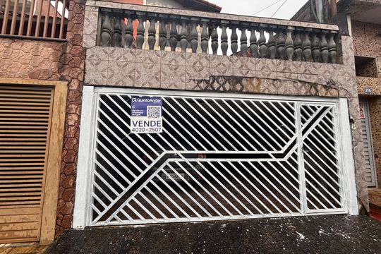 Fachada de casa à venda com 4 quartos, 175m² em Jardim Santa Maria, São Paulo