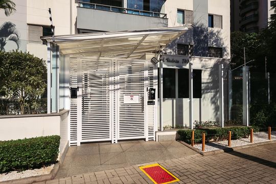 Portaria de apartamento à venda com 2 quartos, 56m² em Vila Mariana, São Paulo