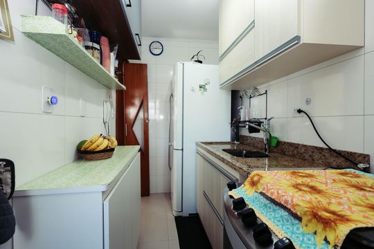 Cozinha de apartamento à venda com 2 quartos, 56m² em Vila Mariana, São Paulo
