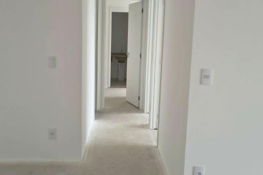 Corredor de apartamento à venda com 3 quartos, 85m² em Vila Pirajussara, São Paulo