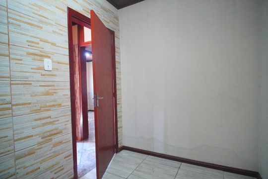 quarto 2 de casa para alugar com 2 quartos, 70m² em Santo Afonso, Novo Hamburgo