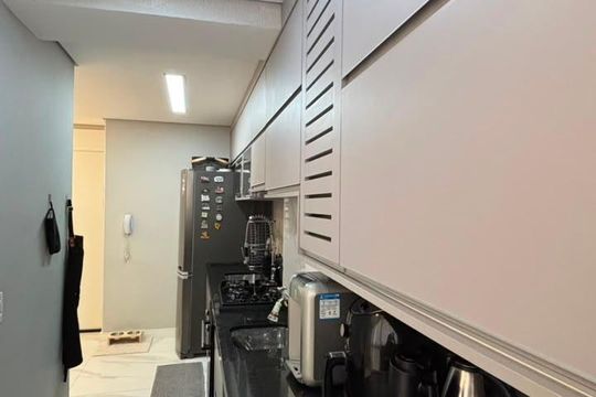 Cozinha de apartamento à venda com 2 quartos, 49m² em Centro, Osasco