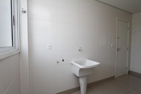 Área de Serviço de apartamento para alugar com 3 quartos, 110m² em Buritis, Belo Horizonte