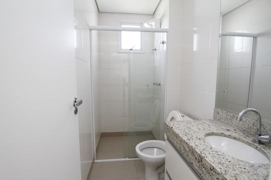 Banheiro Social de apartamento para alugar com 3 quartos, 110m² em Buritis, Belo Horizonte
