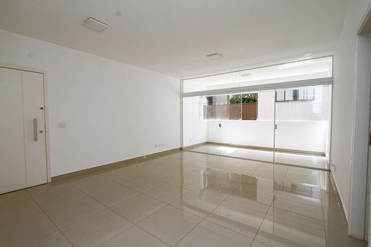 Apartamento para alugar com 3 quartos, 110m² em Buritis, Belo Horizonte