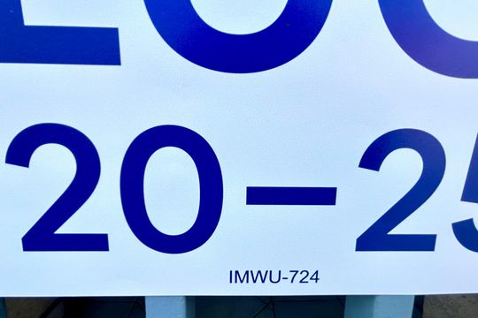 Código da placa IMWU-724 de apartamento para alugar com 2 quartos, 45m² em Vila Galvão, Guarulhos