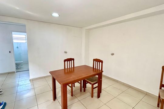 Cozinha de apartamento para alugar com 2 quartos, 45m² em Vila Galvão, Guarulhos