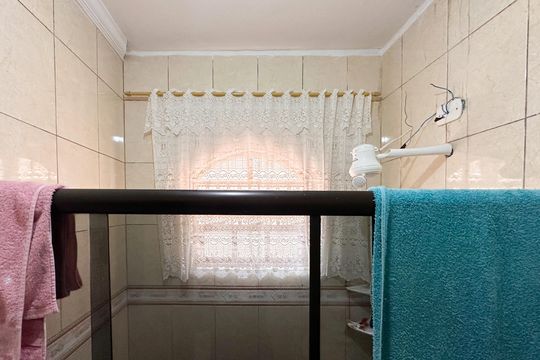 Banheiro Social de casa à venda com 6 quartos, 250m² em Bairro dos Casa, São Bernardo do Campo