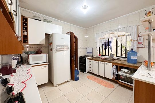 Cozinha de casa à venda com 6 quartos, 250m² em Bairro dos Casa, São Bernardo do Campo