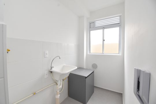 Área de Serviço de apartamento para alugar com 2 quartos, 80m² em Bairro Alto, Curitiba
