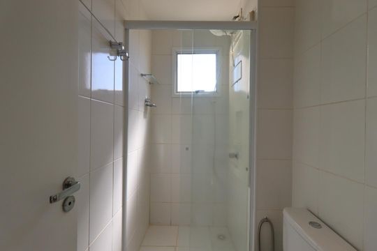 Banheiro de apartamento para alugar com 2 quartos, 54m² em Nova Aliança, Ribeirão Preto