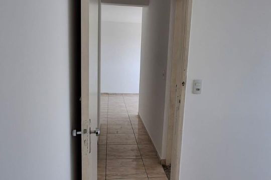 Corredor de apartamento para alugar com 2 quartos, 55m² em Cidade Líder, São Paulo