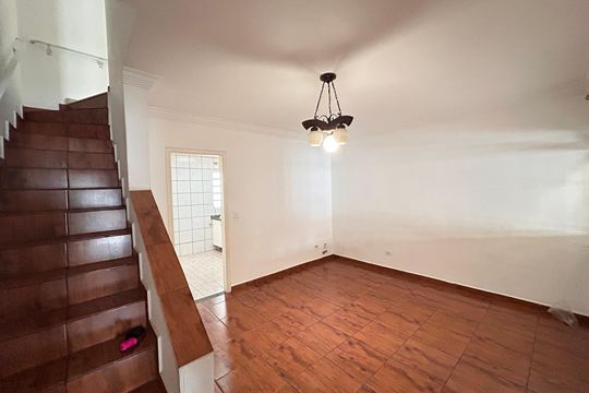 Sala de apartamento para alugar com 2 quartos, 76m² em Vila Imperio, São Paulo
