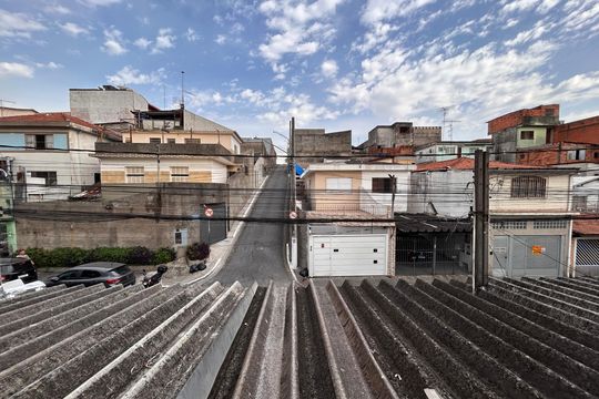 Quarto 1 vista de apartamento para alugar com 2 quartos, 76m² em Vila Imperio, São Paulo