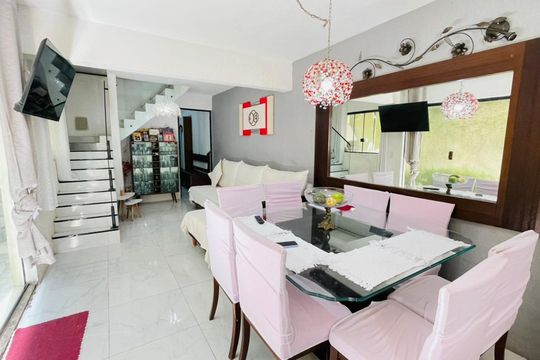 Casa para alugar com 4 quartos, 160m² em Parque Mirante da Mata, Cotia