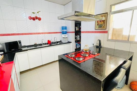 Cozinha de casa para alugar com 4 quartos, 160m² em Parque Mirante da Mata, Cotia