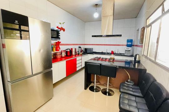 Cozinha de casa para alugar com 4 quartos, 160m² em Parque Mirante da Mata, Cotia