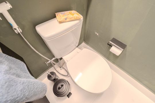 Banheiro de kitnet/studio para alugar com 1 quarto, 22m² em Consolação, São Paulo