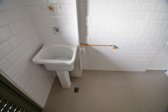 Área de Serviço de apartamento à venda com 2 quartos, 66m² em Mansões Santo Antônio, Campinas