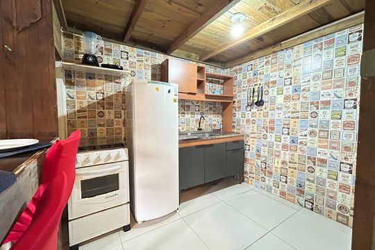 Cozinha  de casa para alugar com 1 quarto, 39m² em Campeche, Florianópolis
