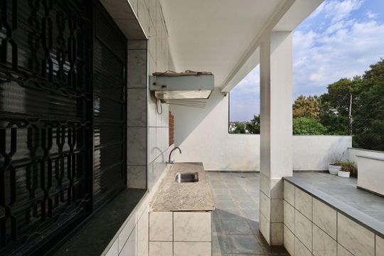 Quintal de casa para alugar com 3 quartos, 300m² em Jardim Leonor, Campinas